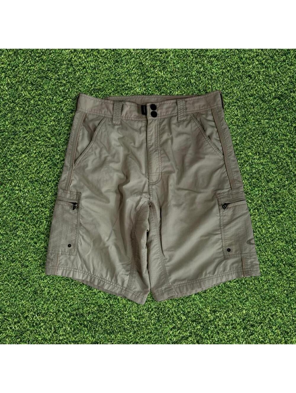 2000s Oakley Software Tan Cargo Shorts Big Fit Size M Y2K Utility